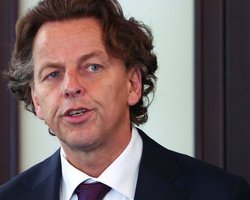 Голландцы выбирают наказание за сбитый над Донбассом Боинг