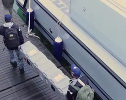 Комбінована атака: по Кримському мосту могли вдарити підводними дронами REMUS 600, — ЗМІ