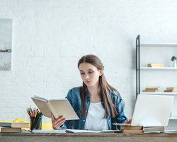 Минобразования призвало ВУЗы перейти на дистанционку с 25 октября