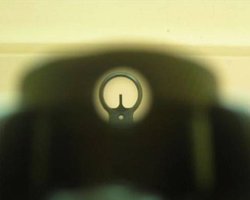 Обстрелян суд, рассматривающий дело о подрыве памятника Сталину