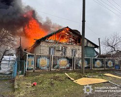 ЗС РФ масовано обстріляли Запорізьку область: одна загибла, семеро поранених, — ОВА (фото)