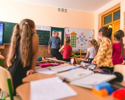 У Сумах в "альтернативній школі" викладають російську мову: СБУ досліджує її діяльність, — ЗМІ