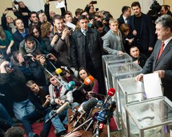 Как голосовали политики на выборах в Раду