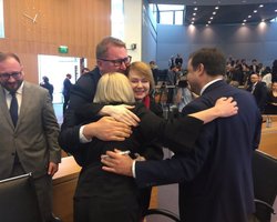 Киев ожидает, что РФ быстро выполнит решение трибунала ООН по морякам, − Зеркаль