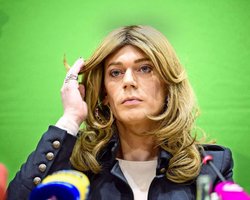 Трансгендер впервые станет членом немецкого парламента (видео)