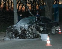 В Чернигове пьяный водитель BMW разбил три машины: есть погибший