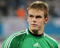 ФИФА назвала голкипера Динамо самым перспективным игроком Европы
