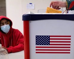 Результаты выборов в США объявит Верховный суд, – Трамп