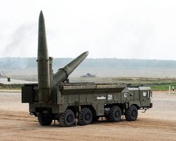 Летіли "Іскандери" та "Циркони": Повітряні сили збили 406 з 459 цілей ЗС РФ