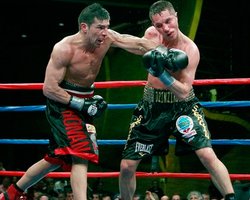 Серхио Мартинес нокаутировал Сергея Дзинзирука