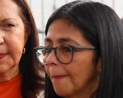 "Хватит уже указаний": временный лидер Венесуэлы выступила против Белого дома (видео)