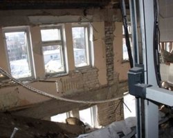 Жертвами взрыва в луганской больнице стали уже пять человек, - МЧС