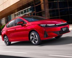Ціна $12 500 і великий багажник: Honda представила недорогу компактну модель (відео)