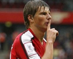 После Евро-2012 Аршавина лишат капитанской повязки в сборной России, - СМИ