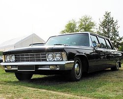 ЗиЛ и ГАЗ разработают лимузин для политической элиты