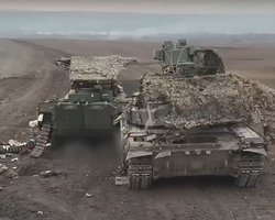 В 400 м от позиции россиян: как бойцы НГУ украли "Царь-танк", увешанный РЭБ (видео)