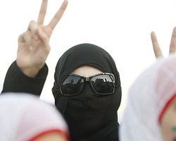 Сирия пообещала амнистию сложившим оружие повстанцам