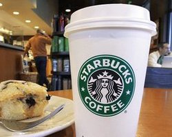 Google обеспечит тысячи отделений Starbucks улучшенным Wi-Fi