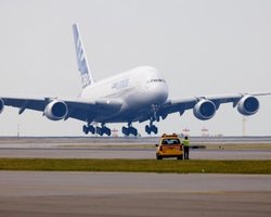 Rolls-Royce компенсировала $100 млн. за неполадки в Airbus A380
