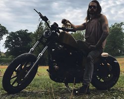 Собиратель костей и расхититель гробниц: в США арестовали маньяка, одержимого черепами