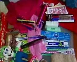 На новогоднем празднике во Дворце Украина детям дарили бывшие в употреблении вещи, - блогер