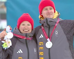 Німецькі лижники відвернулися від росіян на п'єдесталі Паралімпіади-2026: МПК розслідує протест