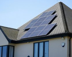 Все о солнечных панелях: сколько дают энергии, могут ли питать дом, когда неэффективны