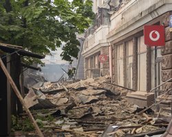 Ракетний удар по Дніпру: у поліції показали перші хвилини після атаки ЗС РФ (відео)