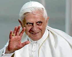 В Испании протестуют против визита Папы Бенедикта XVI