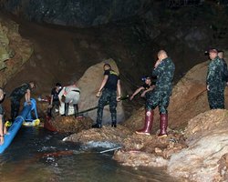 В Таиланде нашли 12 детей, пропавших в затопленной пещере девять дней назад