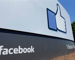 Власти России заблокировали доступ к социальной сети Facebook