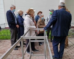 Центр вакцинации в киевском МВЦ изменил график работы