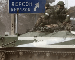 ЗС РФ найближчим часом не збираються виходити з Херсона, а готуються до оборони, — Буданов