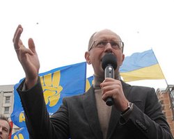 Яценюк: Оппозиционные силы выдвинут единого кандидата на перевыборах в спорных округах