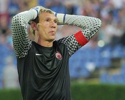 Самый возрастной украинский футболист завершил карьеру