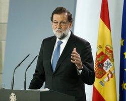 Парламент и правительство Каталонии распущены