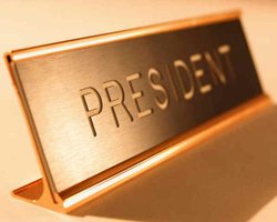 В Интернете появилась вакансия на пост президента России