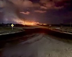 Генштаб підтвердив ураження Новошахтинського НПЗ: що зуміли підірвати (відео)