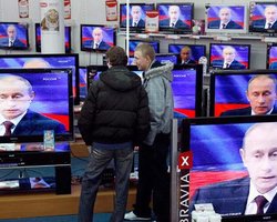 Путина не любит все больше россиян - социологи