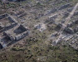 "Б'ють усім, чим можуть": у 24-й ОМБр розповіли про запеклі бої за Часів Яр (карта)