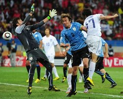 Все голы матча Уругвай – Южная Корея (видео)