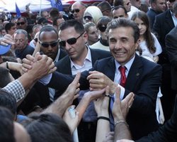 Выборы в Грузии: Оппозиционный блок увеличил отрыв от партии Саакашвили