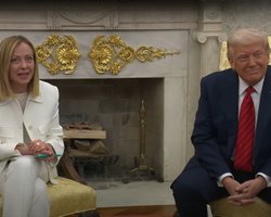 Путин работает "слишком медленно": Трамп ожидает мирное соглашение с РФ до конца недели (видео)