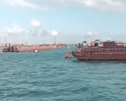 Оккупанты укрепляют защиту Крымского моста от надводных дронов, — партизаны (фото)