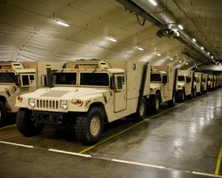 Жодних обмежень: Байден хоче дати Ізраїлю доступ до всього озброєння на складах