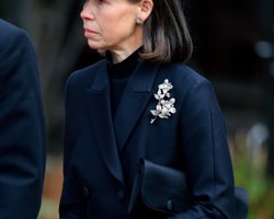Донька принцеси Маргарет надягла на похорон королеви брошку матері