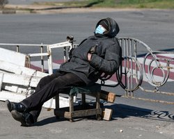 Консервация бедности. Чем затянувшийся карантин грозит украинскому обществу