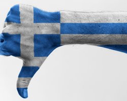 Дефолта Греции ждут 85% инвесторов, - опрос