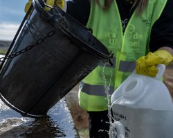 Загрязнение Десны: в КГГА рассказали, есть ли угроза для жителей Киева (видео)