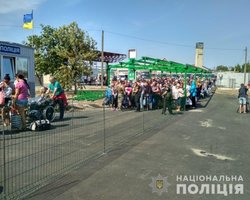 Боевики "ЛНР" открыли проезд в ОРДЛО через Станицу Луганскую